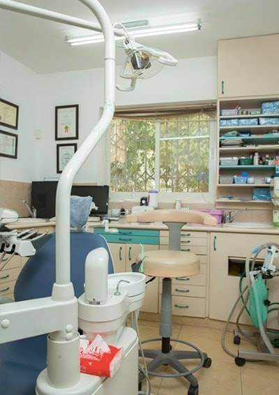 מרפאת שיניים בכרמיאל